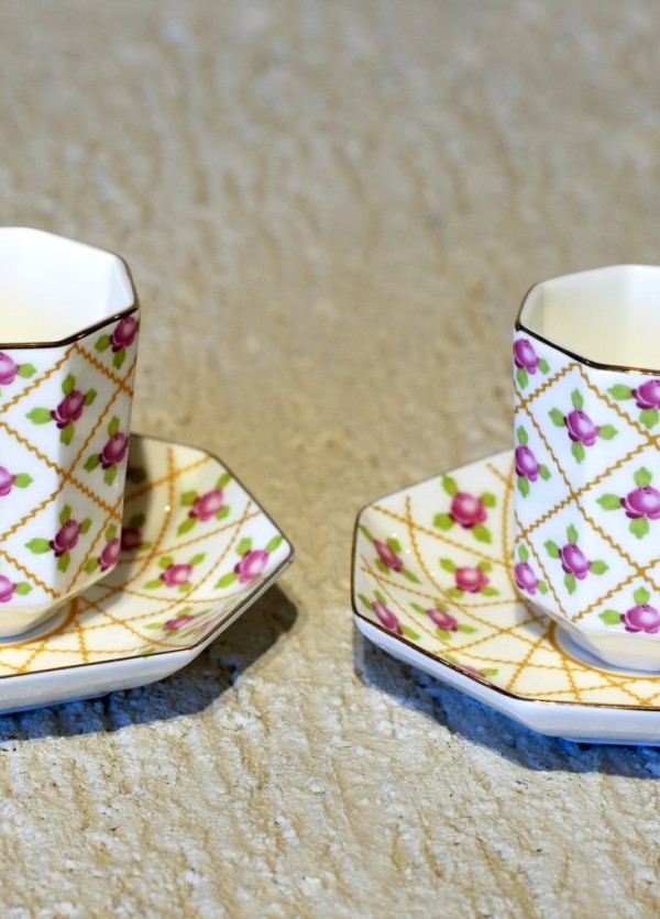 Rose Lattice Fincan